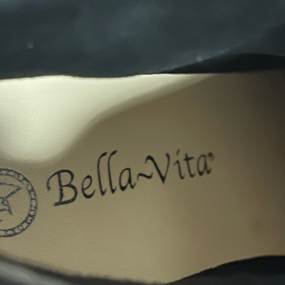 Bella Vita Diaz Booties Ankle Boots Womens 9.5 Wide Black Suede Shoes NWOB - Picture 9 of 9